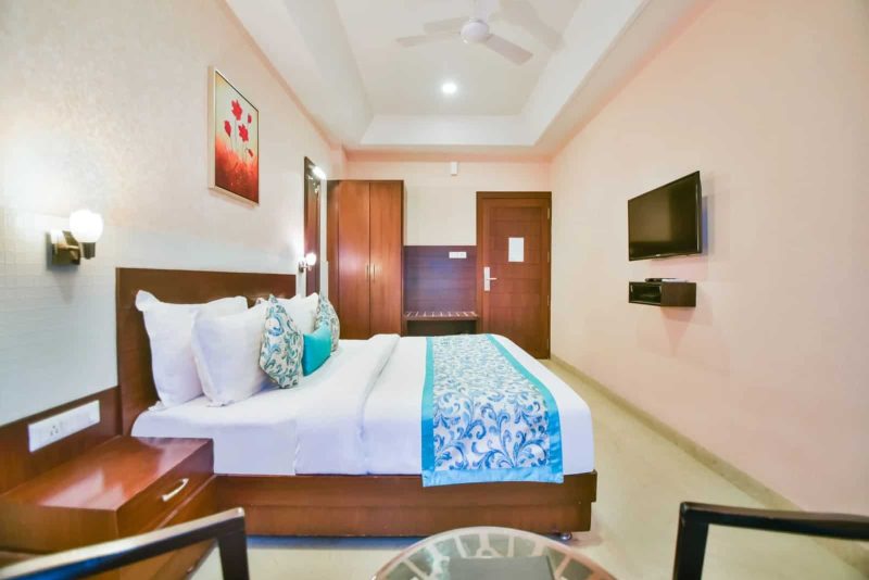 Luxury Room In Udaipur Hotel Yois